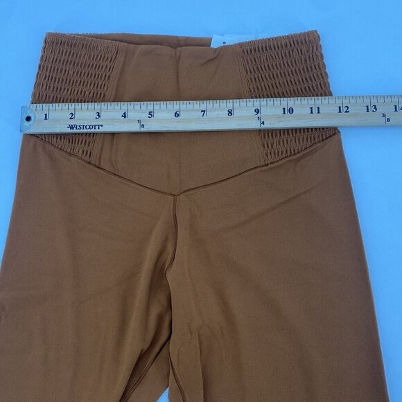 Aerie Offline Leggings Size M Real Me 7/8 Hi Rise Smocked Waist Rust - Picture 6 of 12